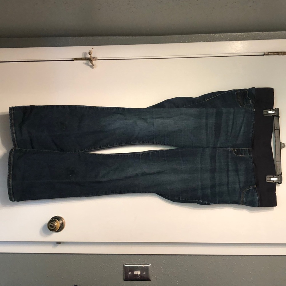 Old Navy Rockstar Maternity Jean